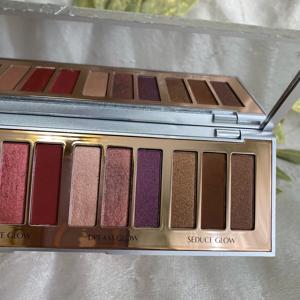 Charlotte Tilbury Bejewelled to Hypnotise Eyeshadow Palette - Multi-Color